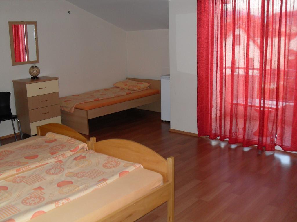 Mitko'S Guest House Ohrid Quarto foto